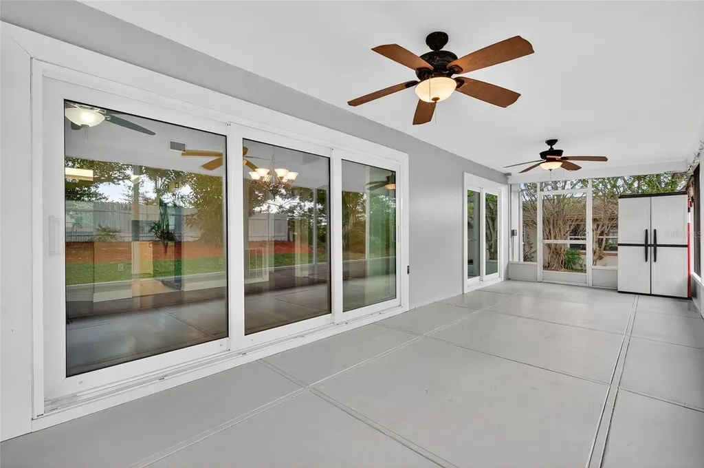 302 Leafwood Road Tarpon Springs FL 34689