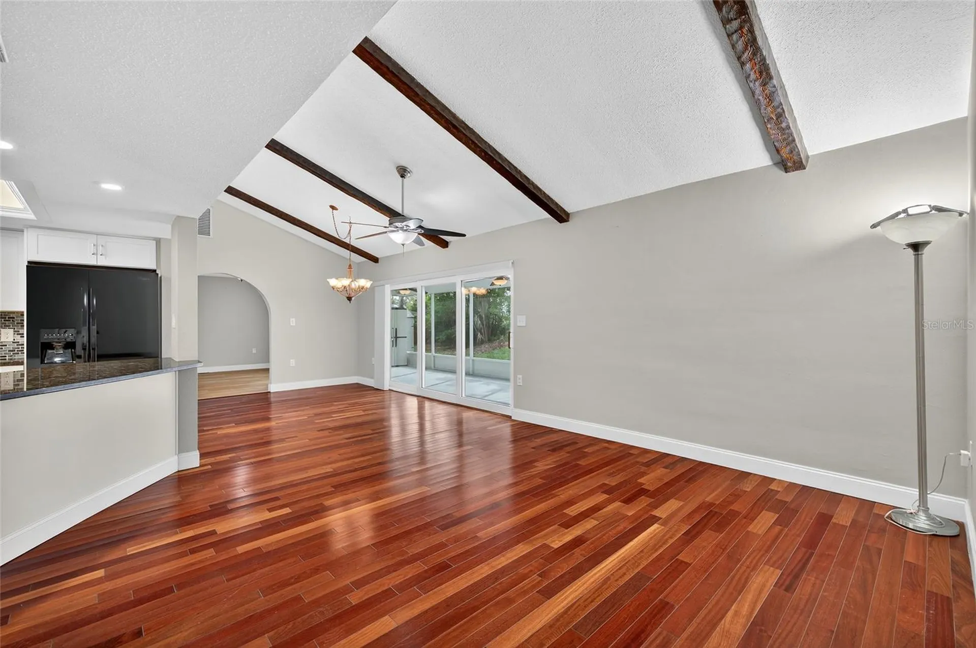302 Leafwood Road Tarpon Springs FL 34689