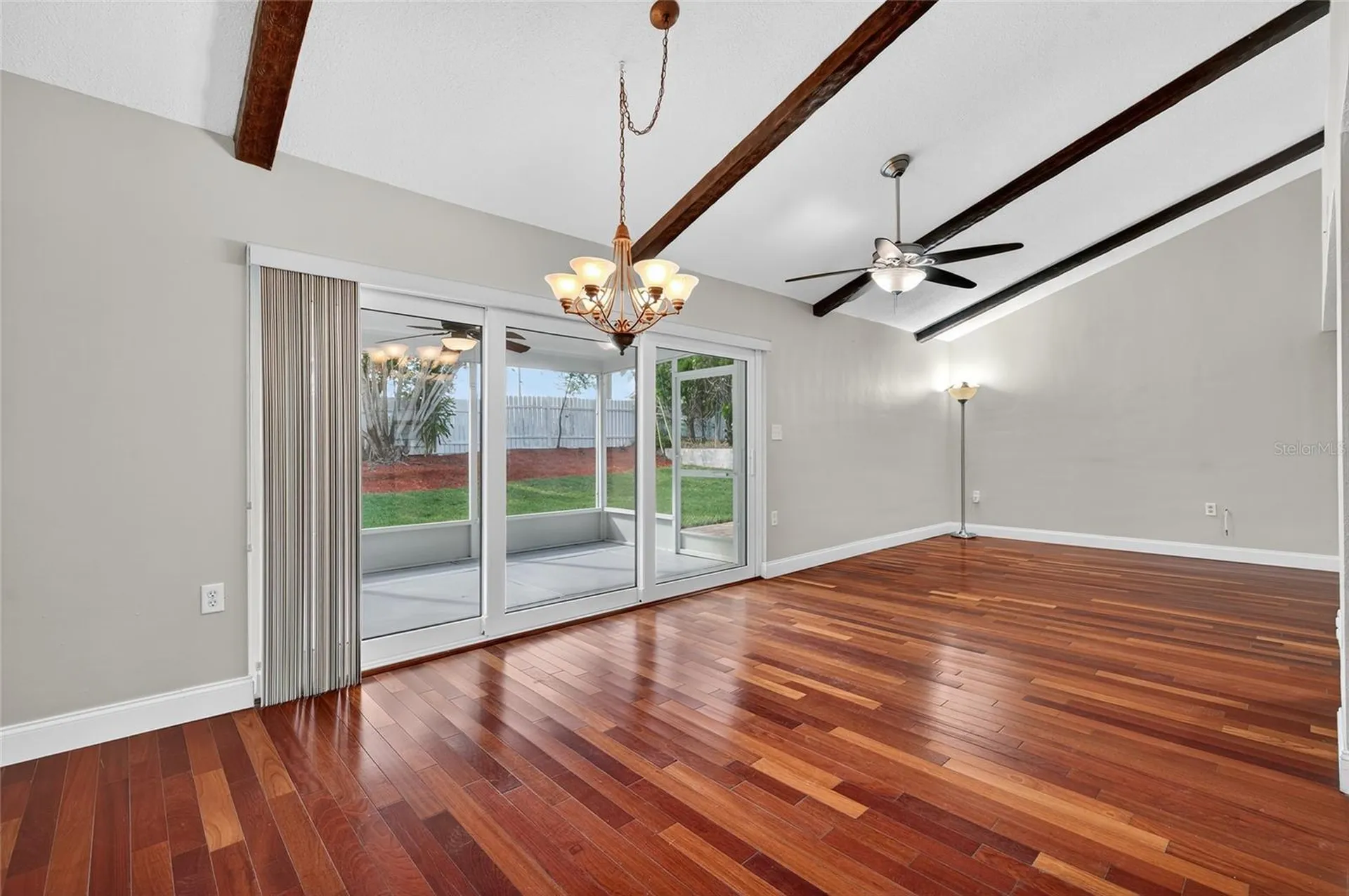 302 Leafwood Road Tarpon Springs FL 34689