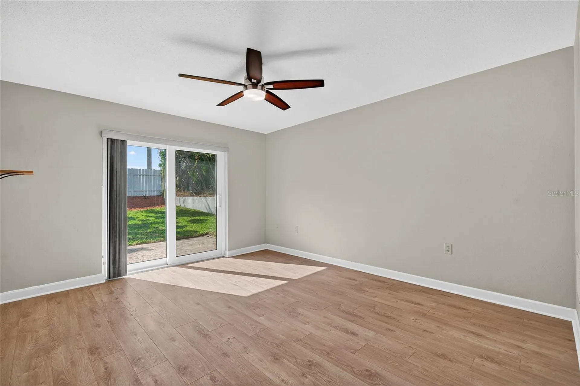 302 Leafwood Road Tarpon Springs FL 34689
