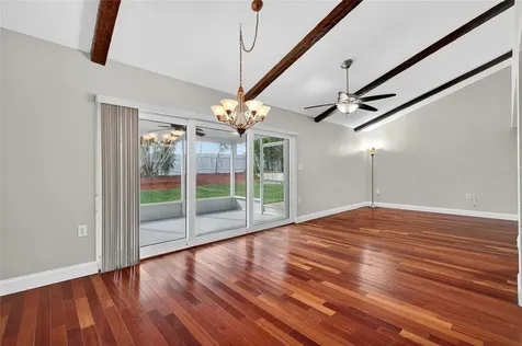 302 Leafwood Road Tarpon Springs FL 34689