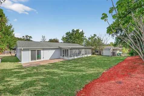 302 Leafwood Road Tarpon Springs FL 34689