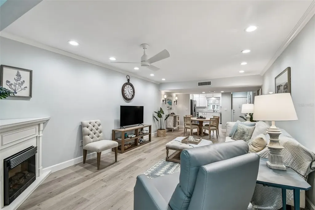 8 Glencoe Place Dunedin FL 34698