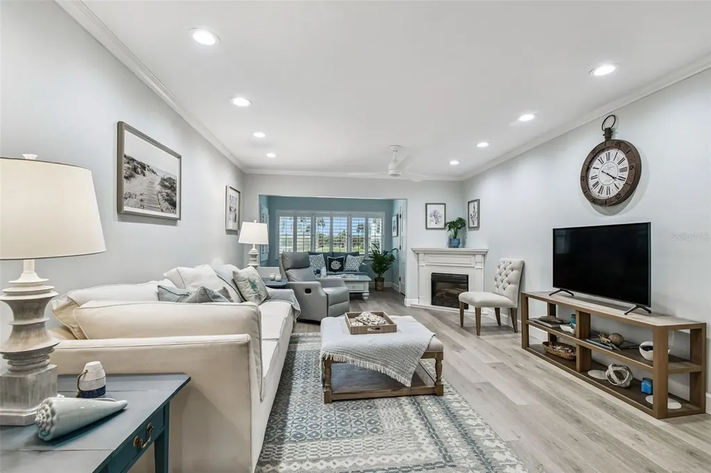 8 Glencoe Place Dunedin FL 34698