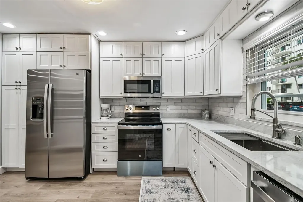 8 Glencoe Place Dunedin FL 34698