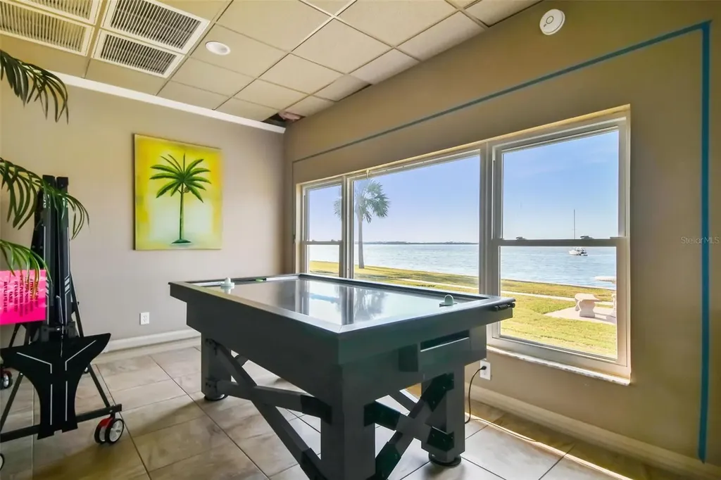 8 Glencoe Place Dunedin FL 34698