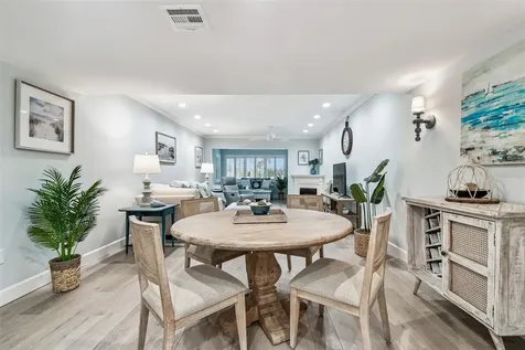 8 Glencoe Place Dunedin FL 34698