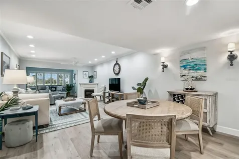 8 Glencoe Place Dunedin FL 34698