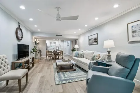 8 Glencoe Place Dunedin FL 34698