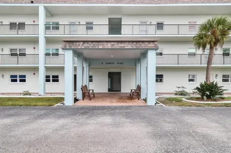 8 Glencoe Place Dunedin FL 34698