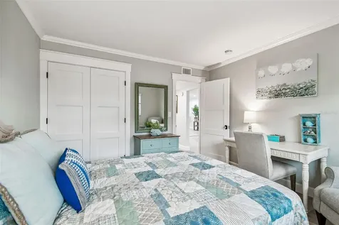 8 Glencoe Place Dunedin FL 34698