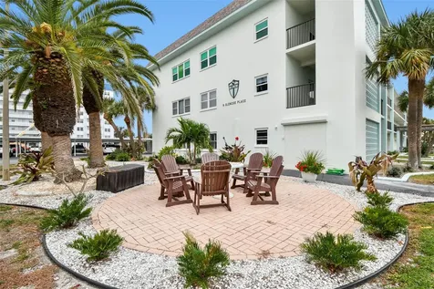 8 Glencoe Place Dunedin FL 34698
