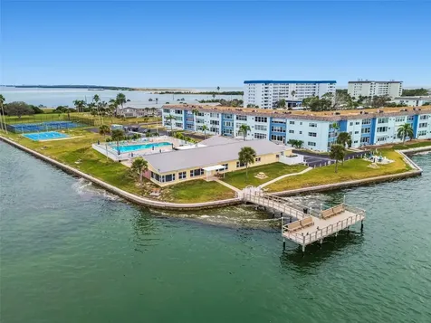 8 Glencoe Place Dunedin FL 34698
