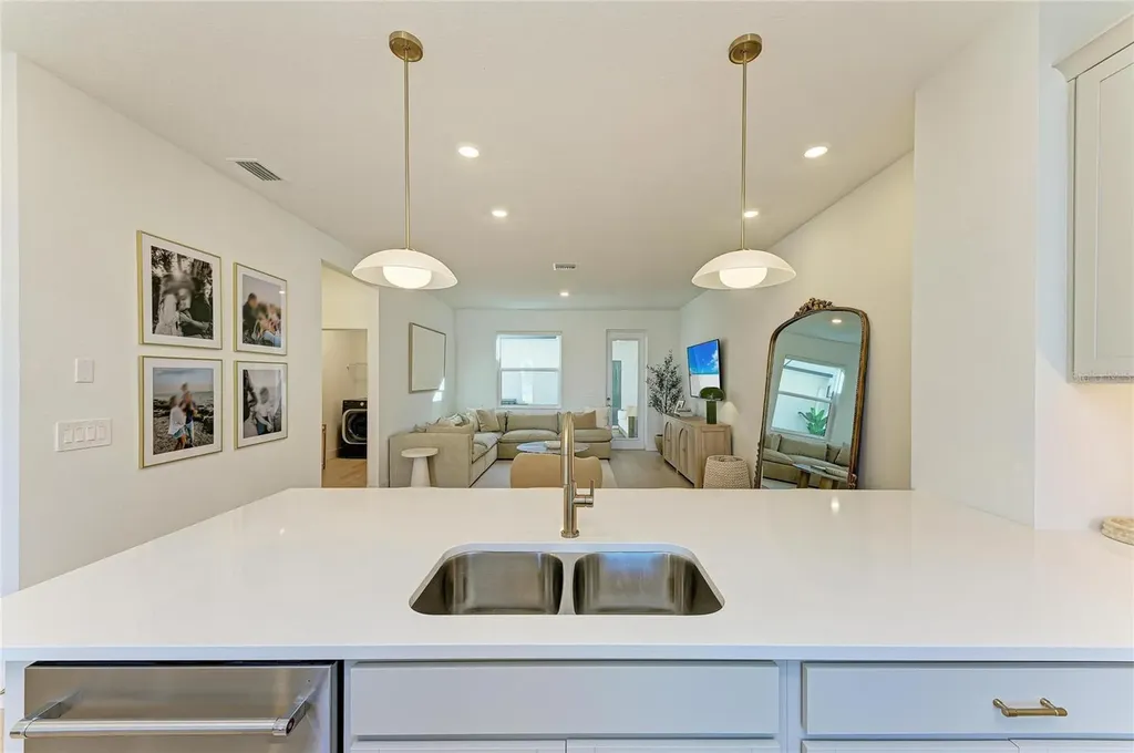 7424 Cabin Lane Sarasota FL 34240