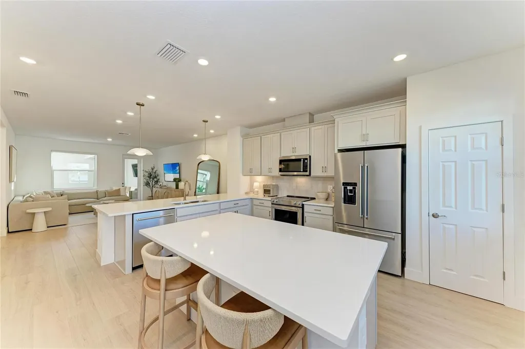 7424 Cabin Lane Sarasota FL 34240