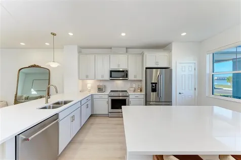 7424 Cabin Lane Sarasota FL 34240