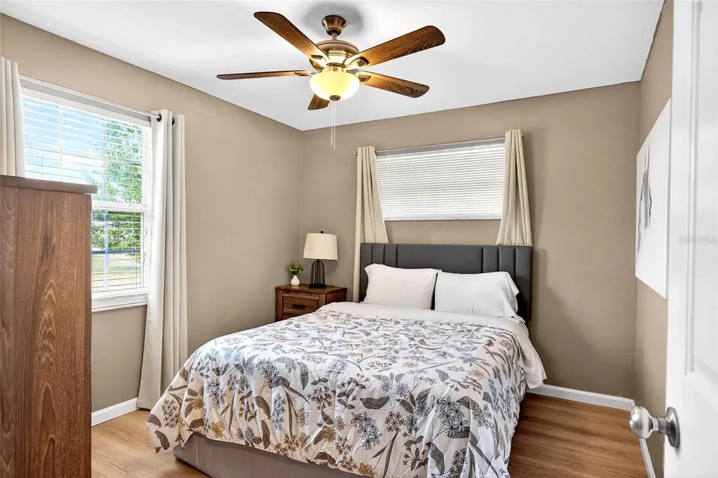 4513 NW 30th Place Ocala FL 34482