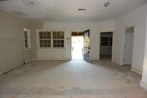 913 E 28th Avenue Tampa FL 33605