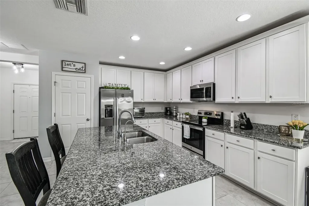 12907 Conquistador Loop Spring Hill FL 34610