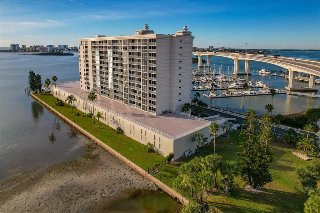 100 Pierce Street Clearwater FL 33756