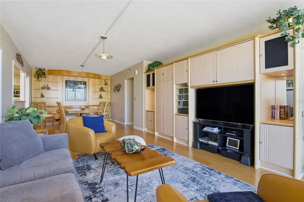 100 Pierce Street Clearwater FL 33756