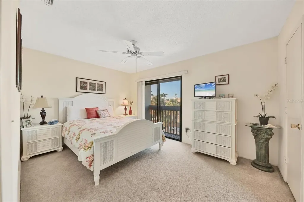 6790 Sarasea Circle Sarasota FL 34242