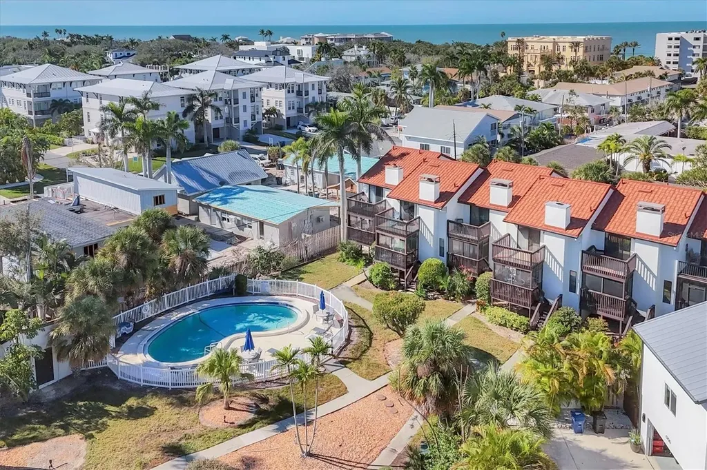 6790 Sarasea Circle Sarasota FL 34242