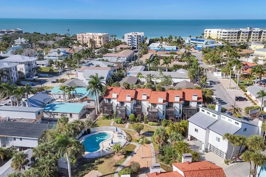 6790 Sarasea Circle Sarasota FL 34242