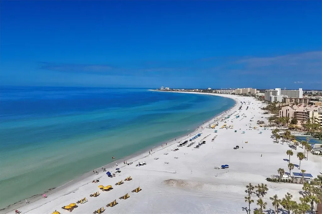 6790 Sarasea Circle Sarasota FL 34242