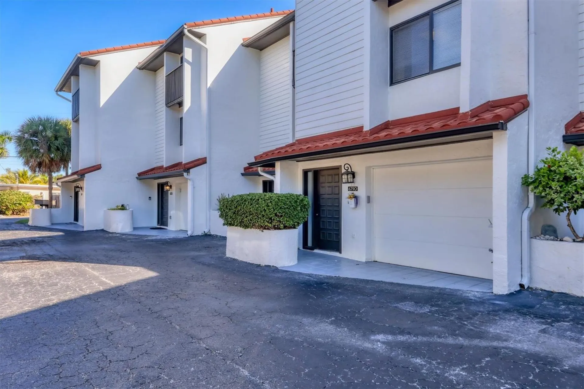 6790 Sarasea Circle Sarasota FL 34242