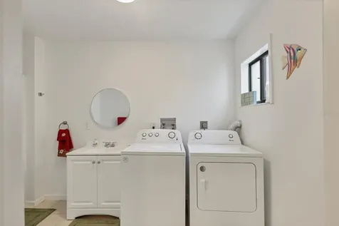 6790 Sarasea Circle Sarasota FL 34242