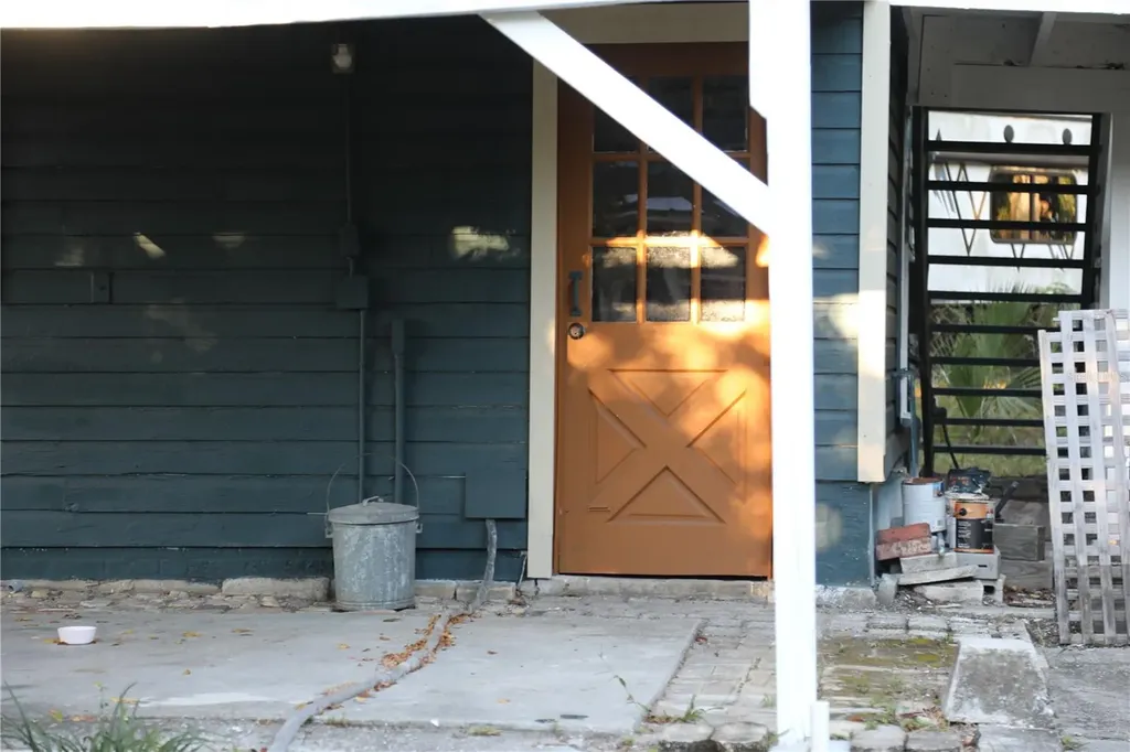 8410 N Mitchell Avenue Tampa FL 33604