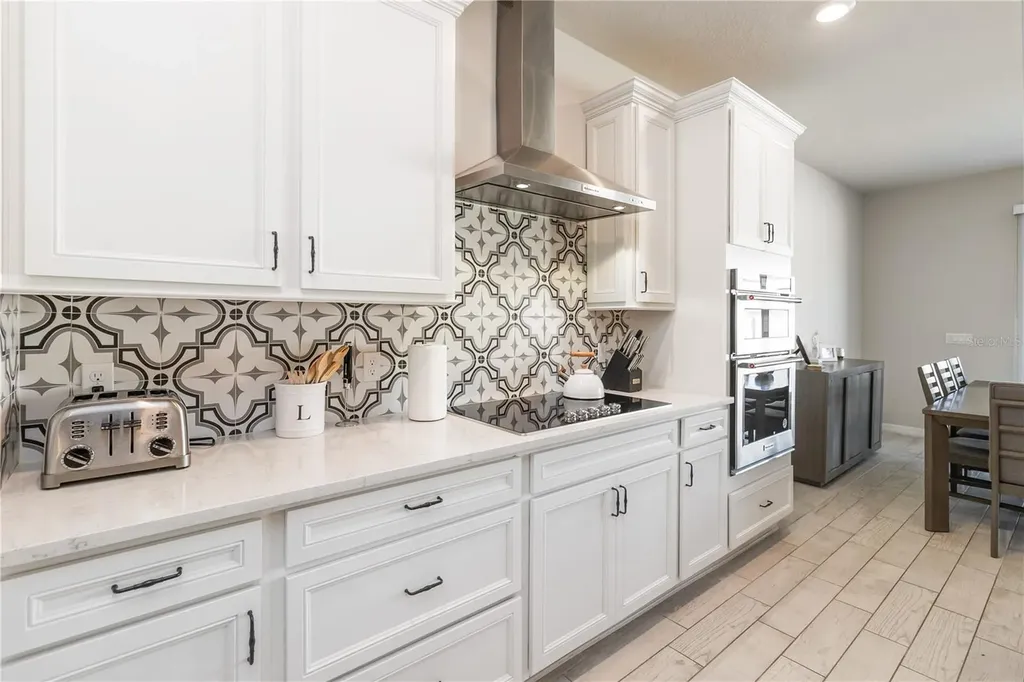 2710 Forestdale Street St Cloud FL 34771