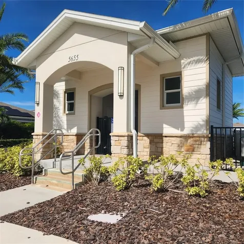 2710 Forestdale Street St Cloud FL 34771