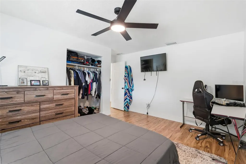 6370 90th Avenue N Pinellas Park FL 33782