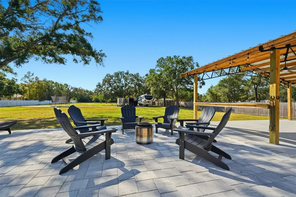 6370 90th Avenue N Pinellas Park FL 33782