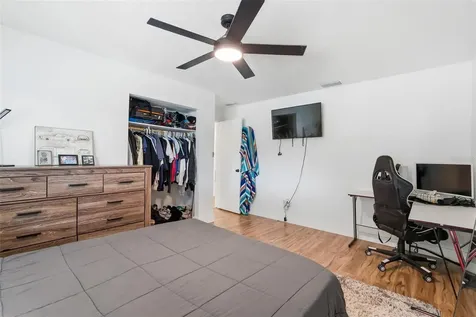 6370 90th Avenue N Pinellas Park FL 33782