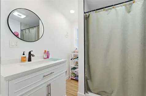 6370 90th Avenue N Pinellas Park FL 33782