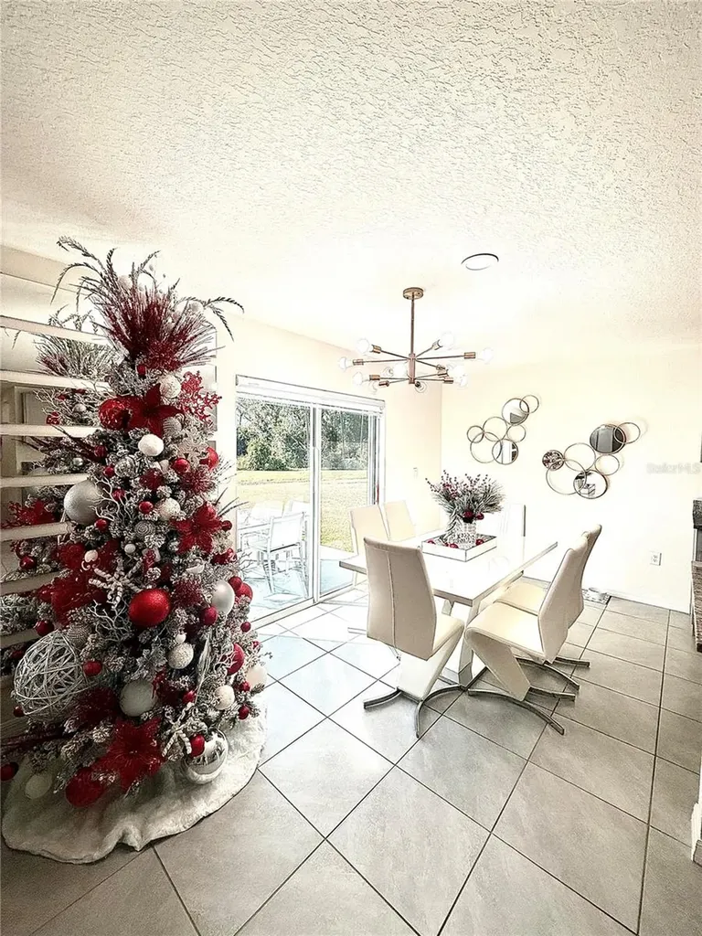 3727 Capri Coast Drive Plant City FL 33565