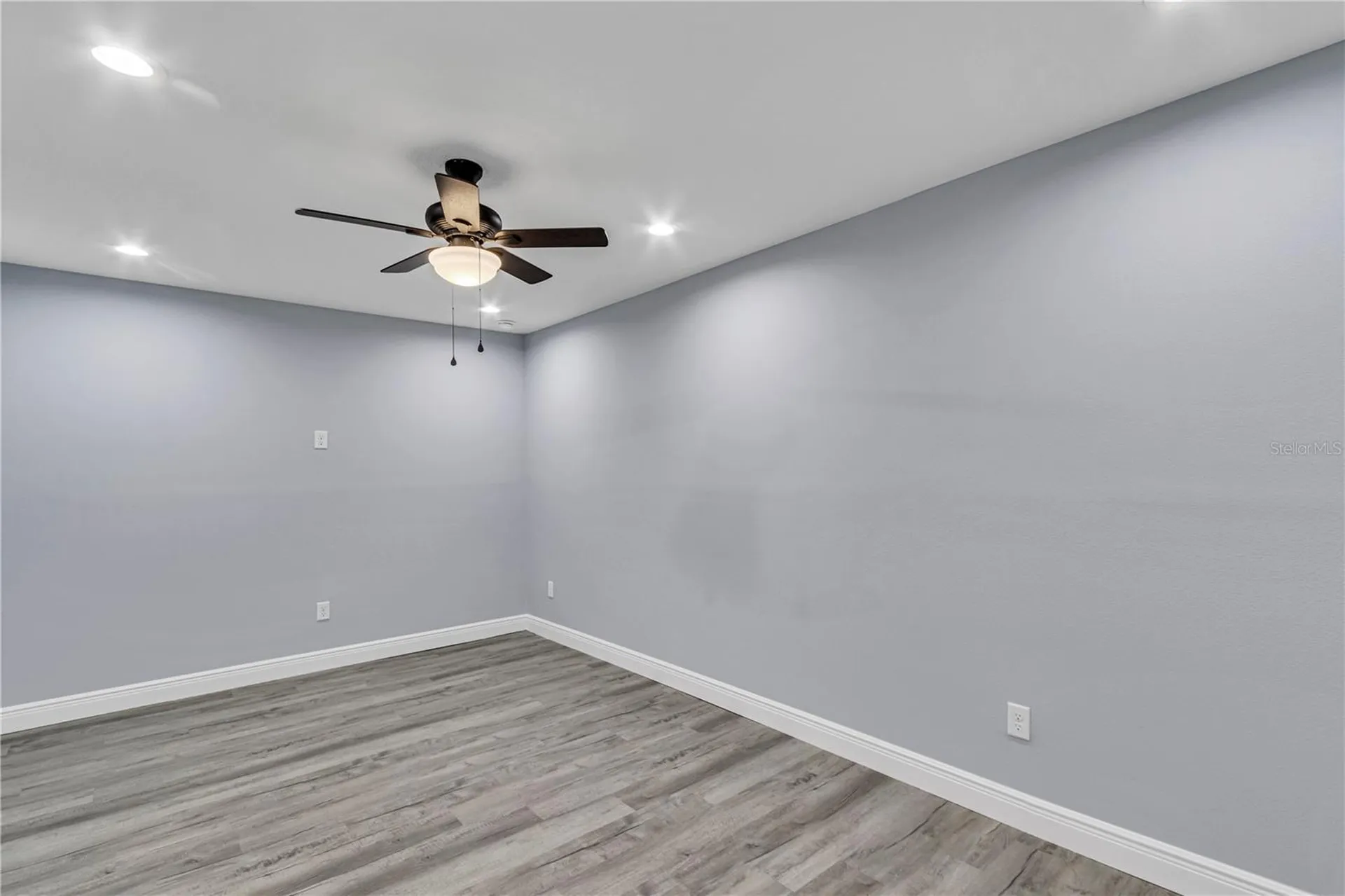 1622 N Merrick Drive Deltona FL 32725