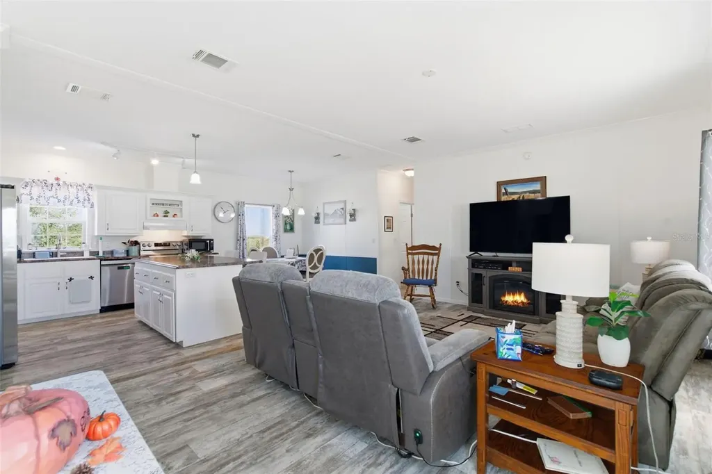 12441 Hexam Road Weeki Wachee FL 34613