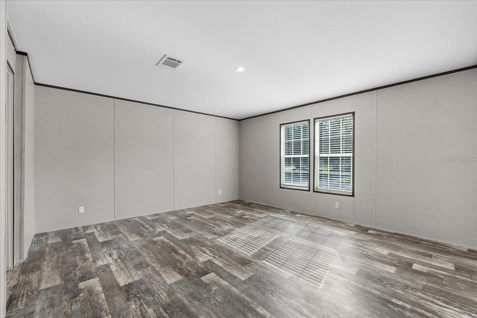 54 Oakridge Drive Frostproof FL 33843