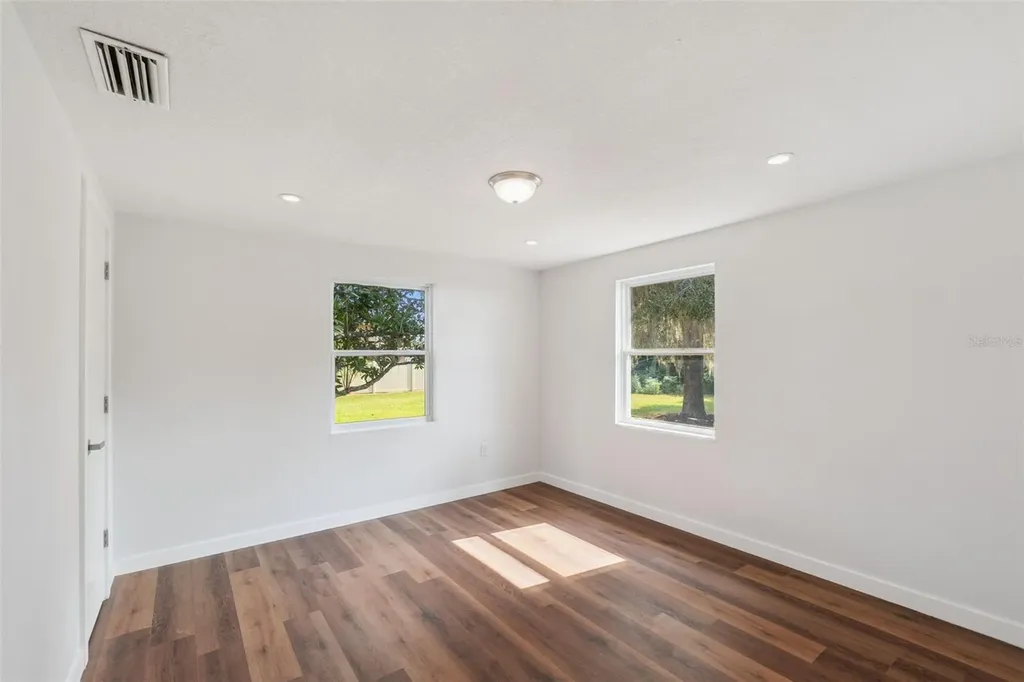 126 Kensington Road Deland FL 32724