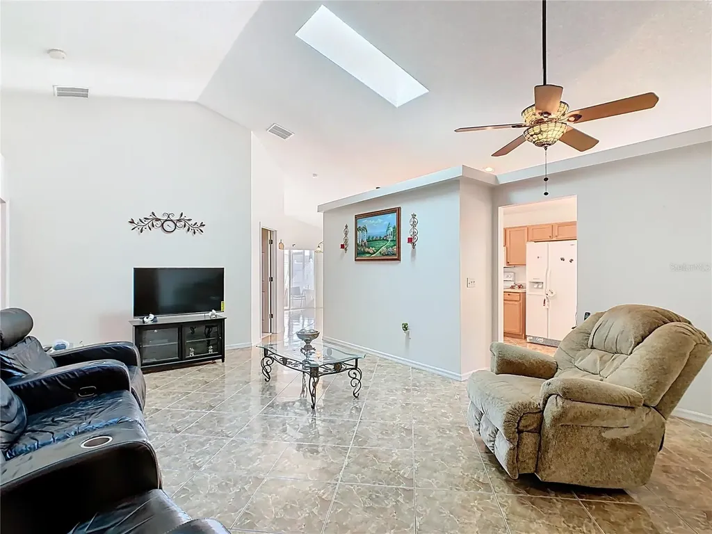 230 Halstead Drive Davenport FL 33897