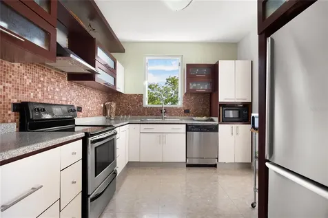 317 Extension Los Robles Rincon PR 00677