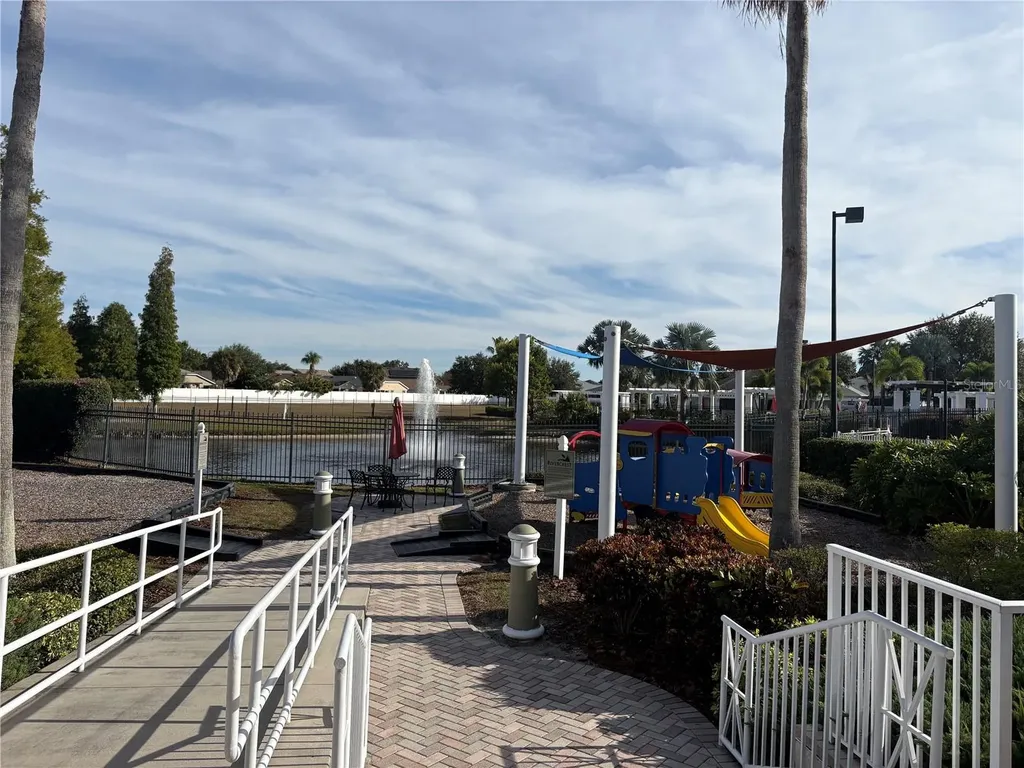 11831 Whisper Creek Drive Riverview FL 33569