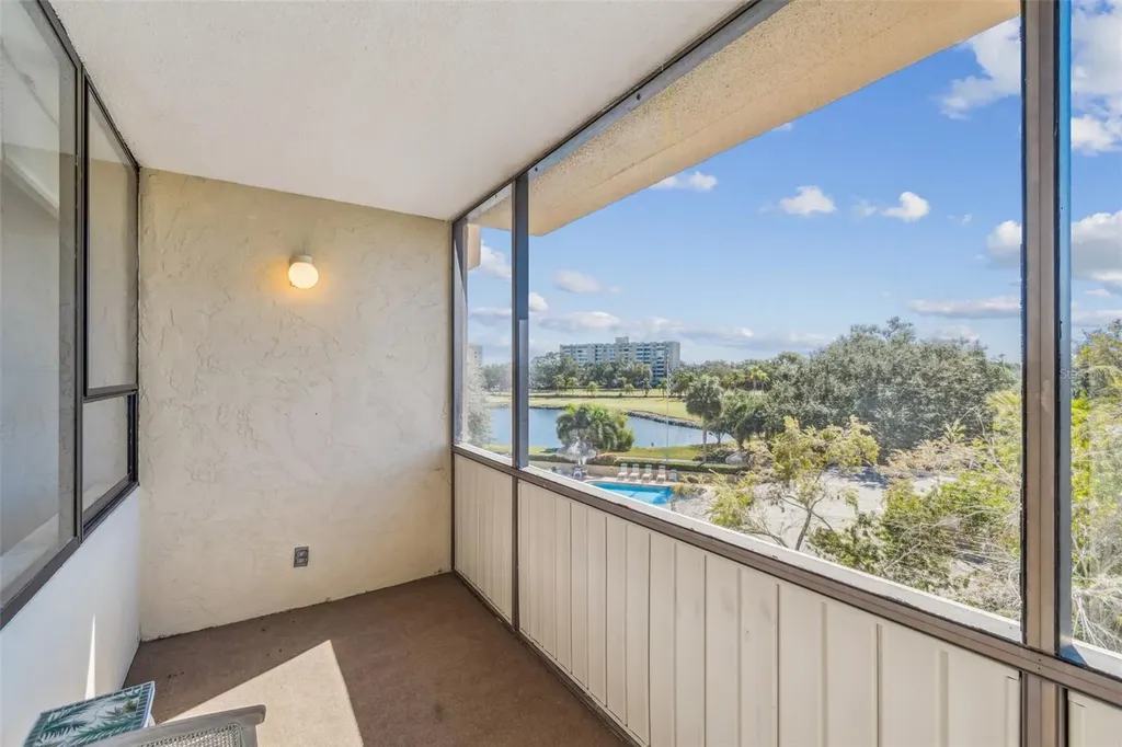 2615 Cove Cay Drive Clearwater FL 33760
