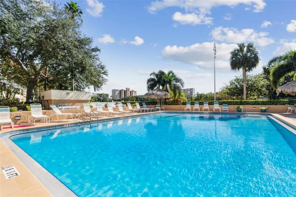 2615 Cove Cay Drive Clearwater FL 33760