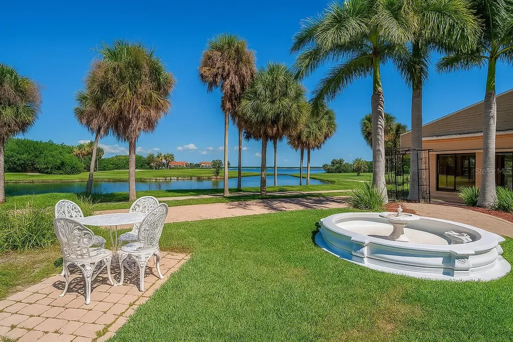 2615 Cove Cay Drive Clearwater FL 33760