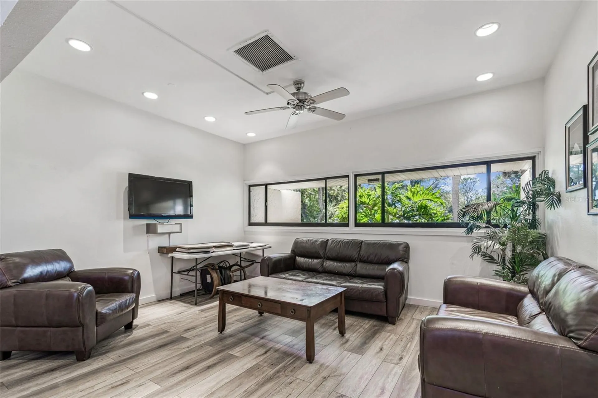 2615 Cove Cay Drive Clearwater FL 33760